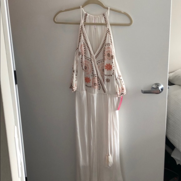 Target Cold Shoulder Ivory Midi Dress - Picture 1 of 2